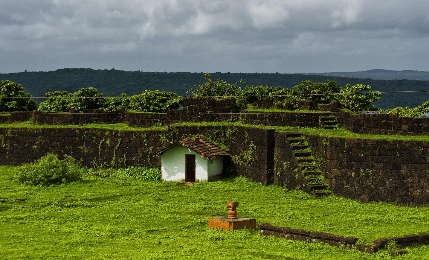 jaigad fort